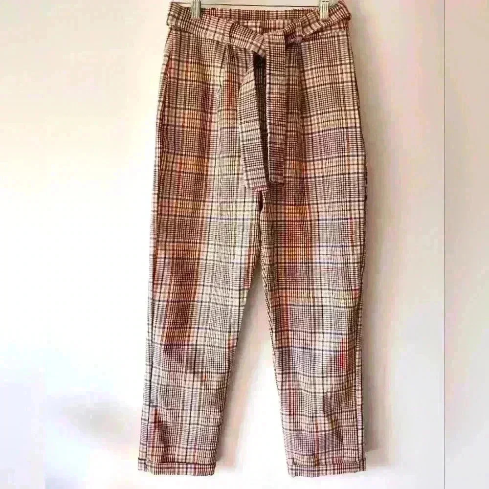 NASTY GAL plaid barrel leg pants with  belt. Size 4